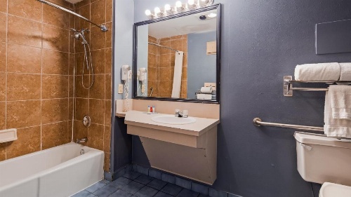 SureStay Plus Hotel by Best Western Fayetteville image 9