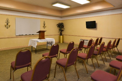 SureStay Plus Hotel by Best Western Fayetteville image 2